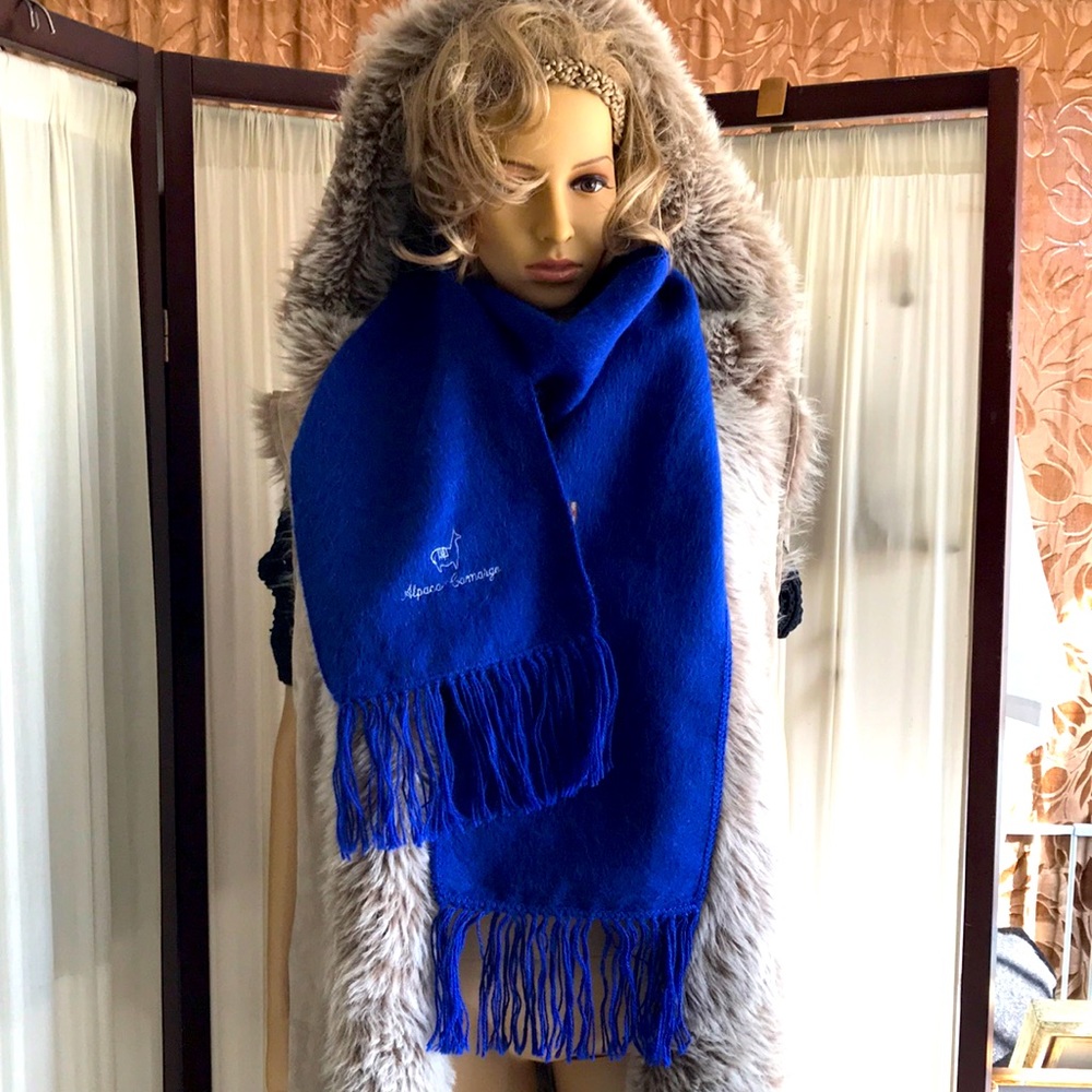 Alpaca Camargo scarf 71” +8” long